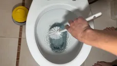 Vad du ska göra om toaletten är stopp: så rensar du den själv och slipper ringa rörmokaren